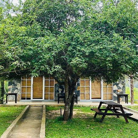 Coco Village Hotel Chilaw Eksteriør bilde