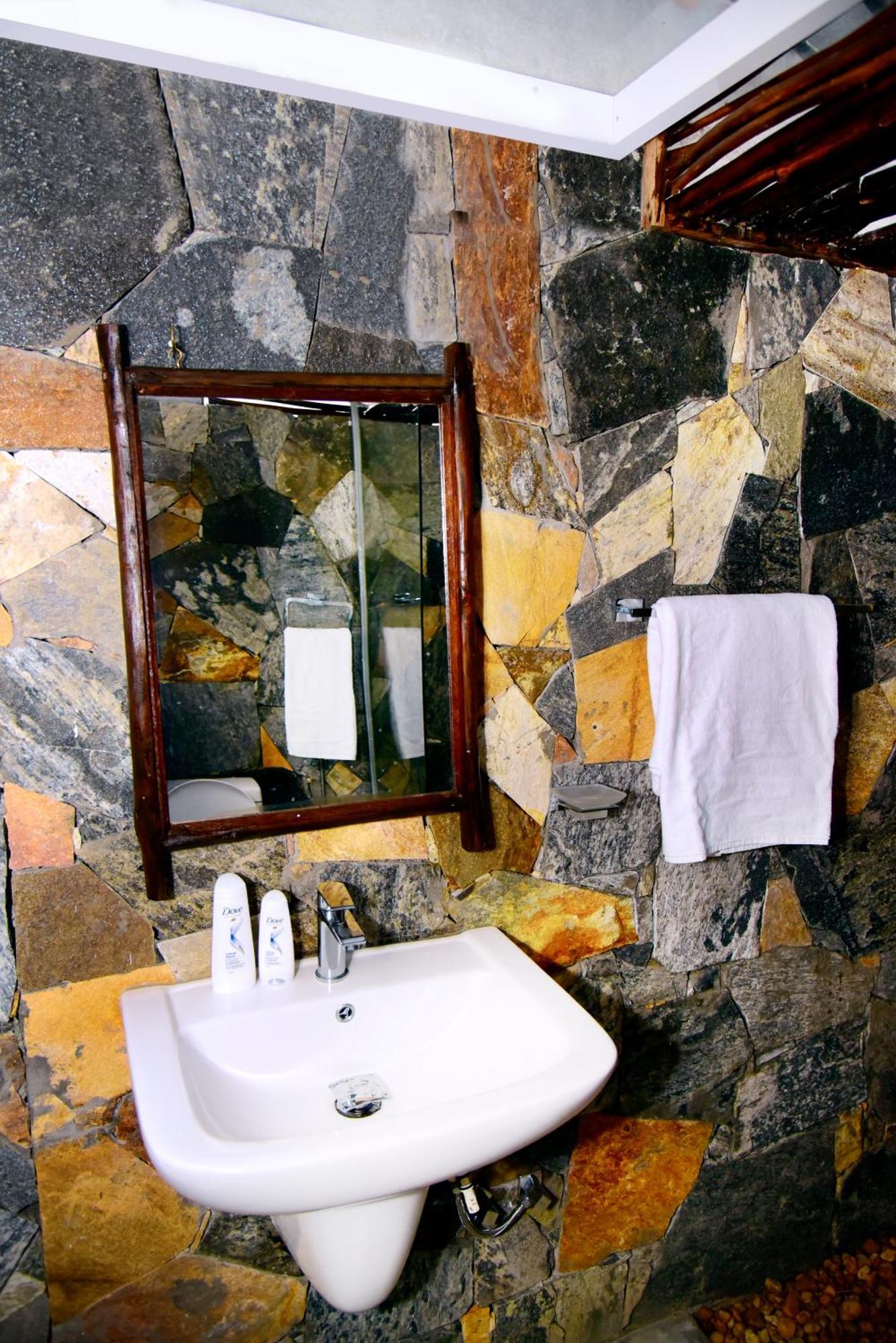 Coco Village Hotel Chilaw Eksteriør bilde