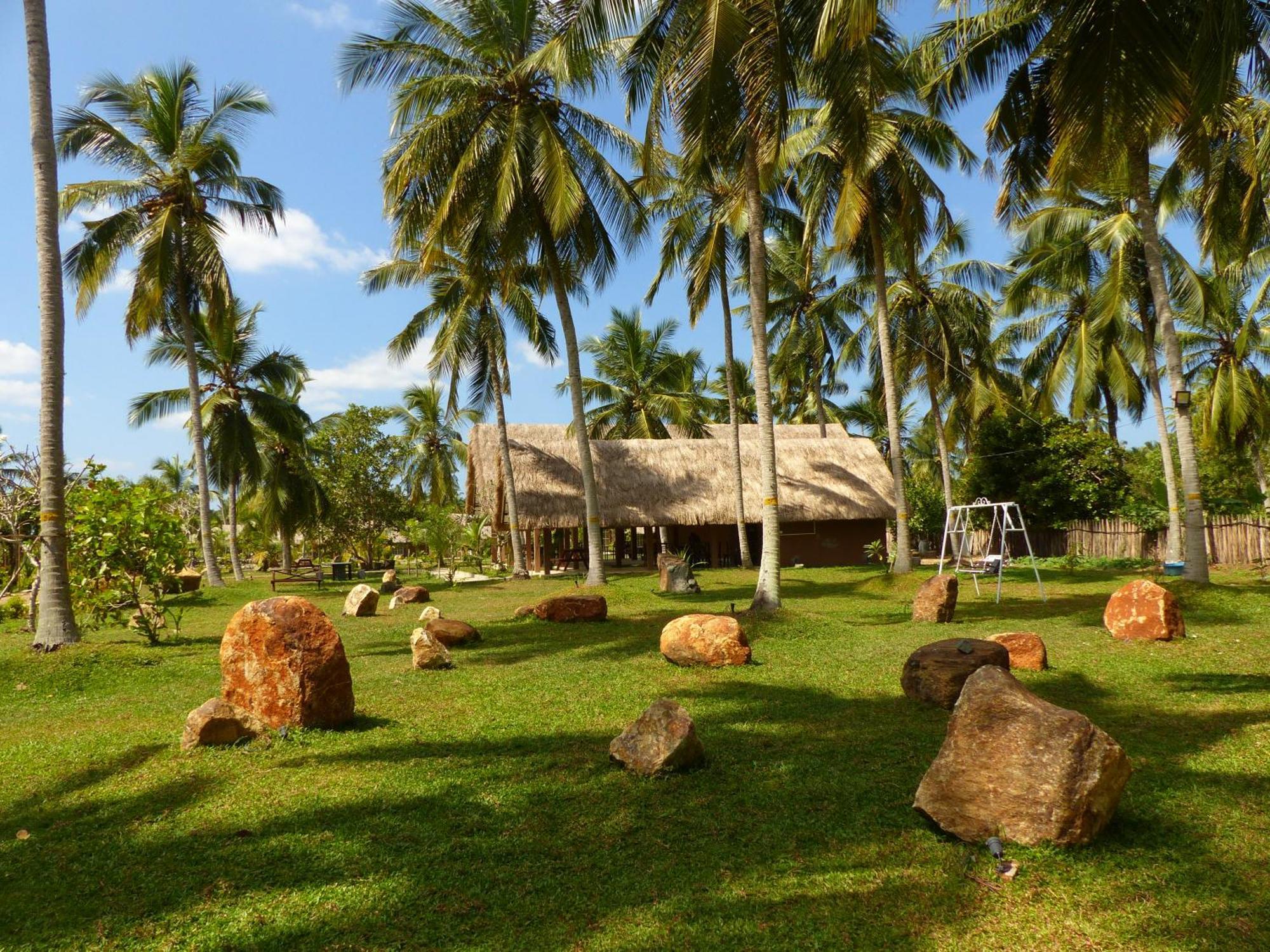 Coco Village Hotel Chilaw Eksteriør bilde